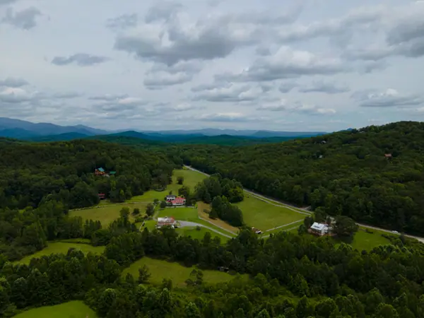 A picturesque aerial view of rural landscapes and mountains in Cleveland, Georgia.